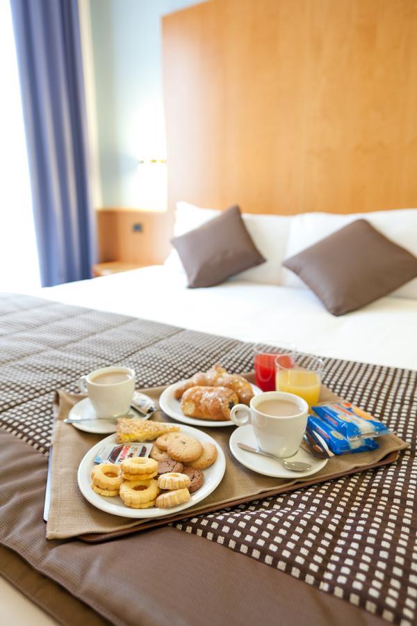 Una Hotels Occhiobello Luaran gambar