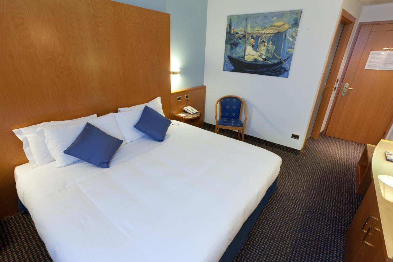 Una Hotels Occhiobello Luaran gambar